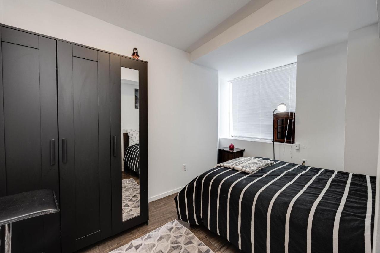 Bright Parkdale Court - Little Portugal W/ Free Parking Διαμέρισμα Τορόντο Εξωτερικό φωτογραφία