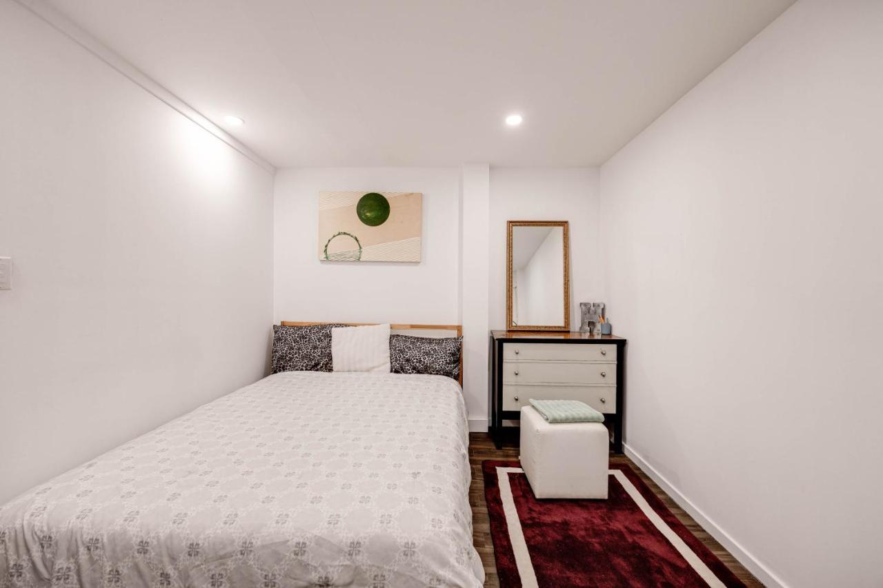 Bright Parkdale Court - Little Portugal W/ Free Parking Διαμέρισμα Τορόντο Εξωτερικό φωτογραφία