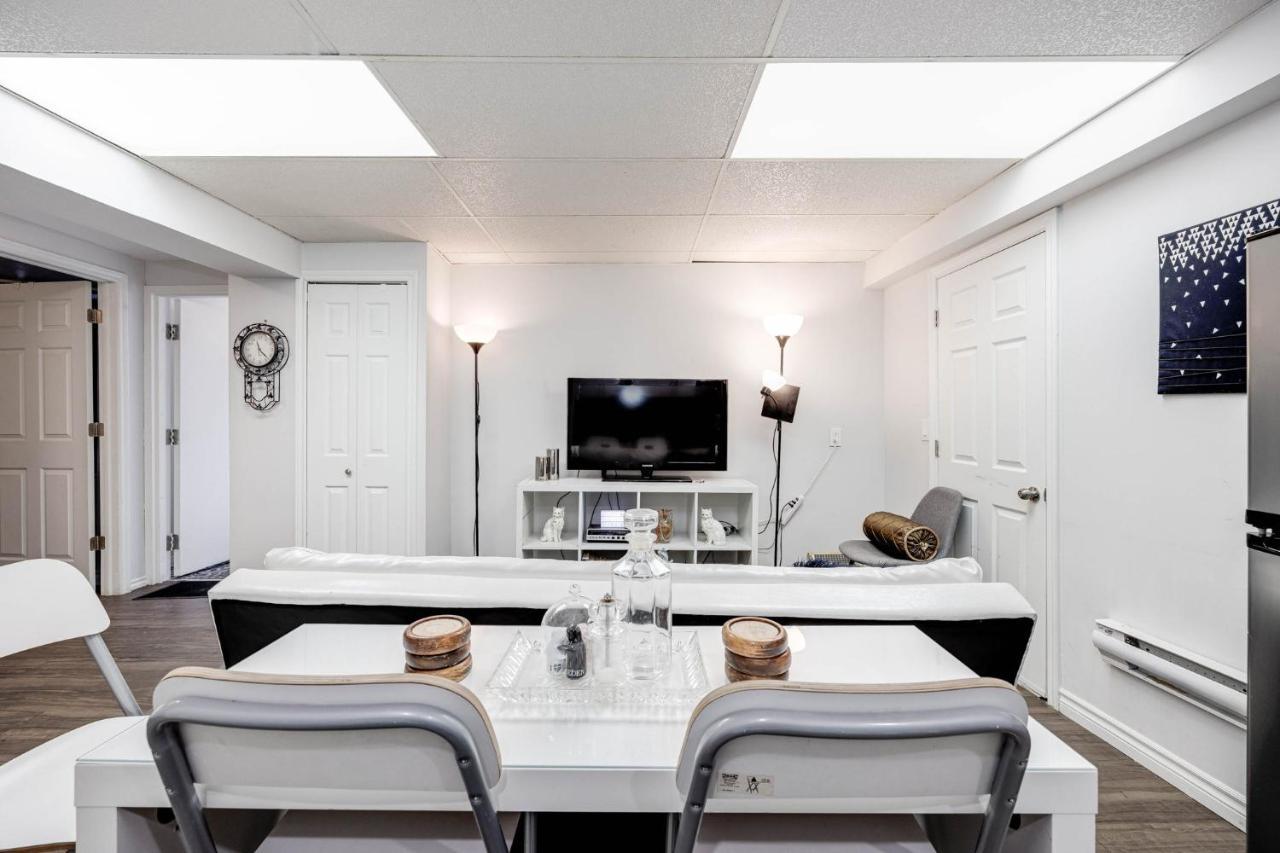 Bright Parkdale Court - Little Portugal W/ Free Parking Διαμέρισμα Τορόντο Εξωτερικό φωτογραφία